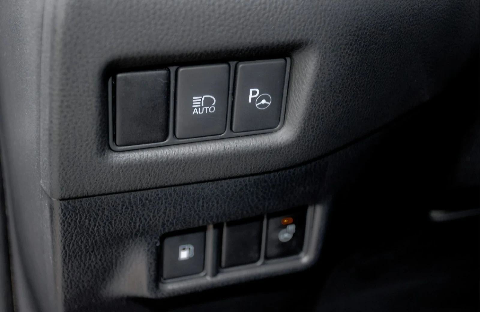 Toyota C-HR | Mobile.bg � ����������� 10