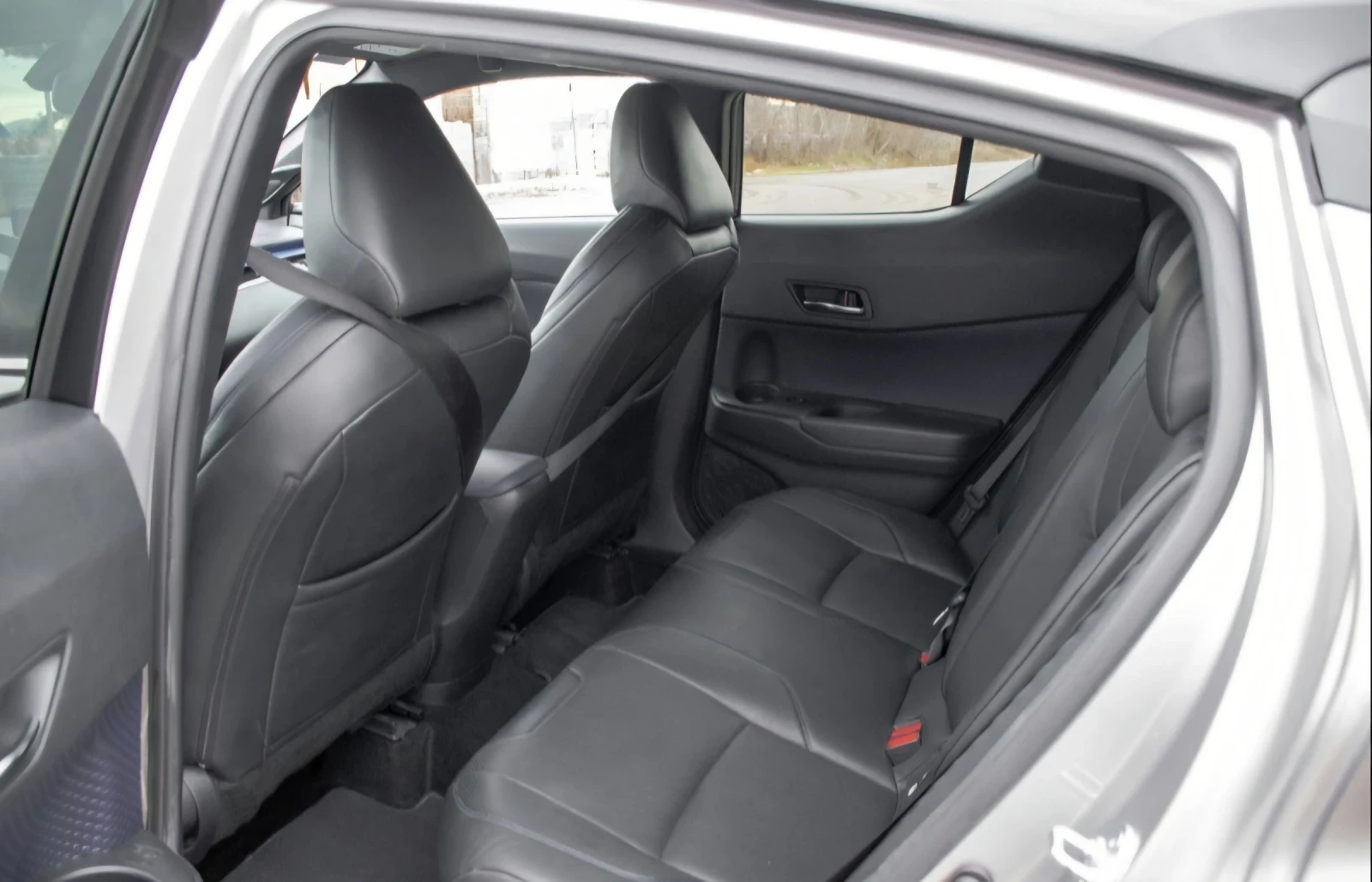 Toyota C-HR | Mobile.bg � ����������� 8