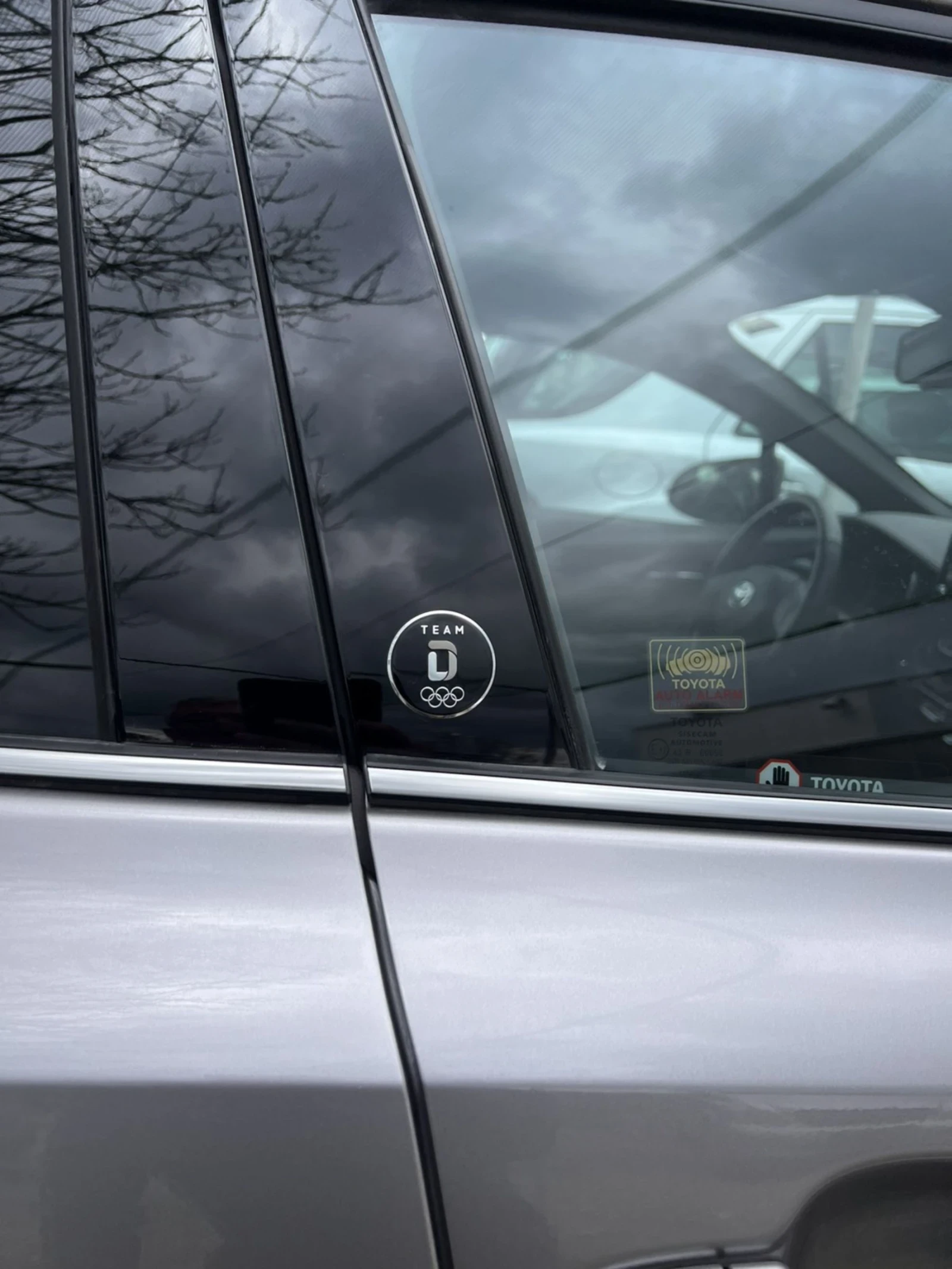 Toyota C-HR 2000 hybrid, снимка 4 - Автомобили и джипове - 52965868