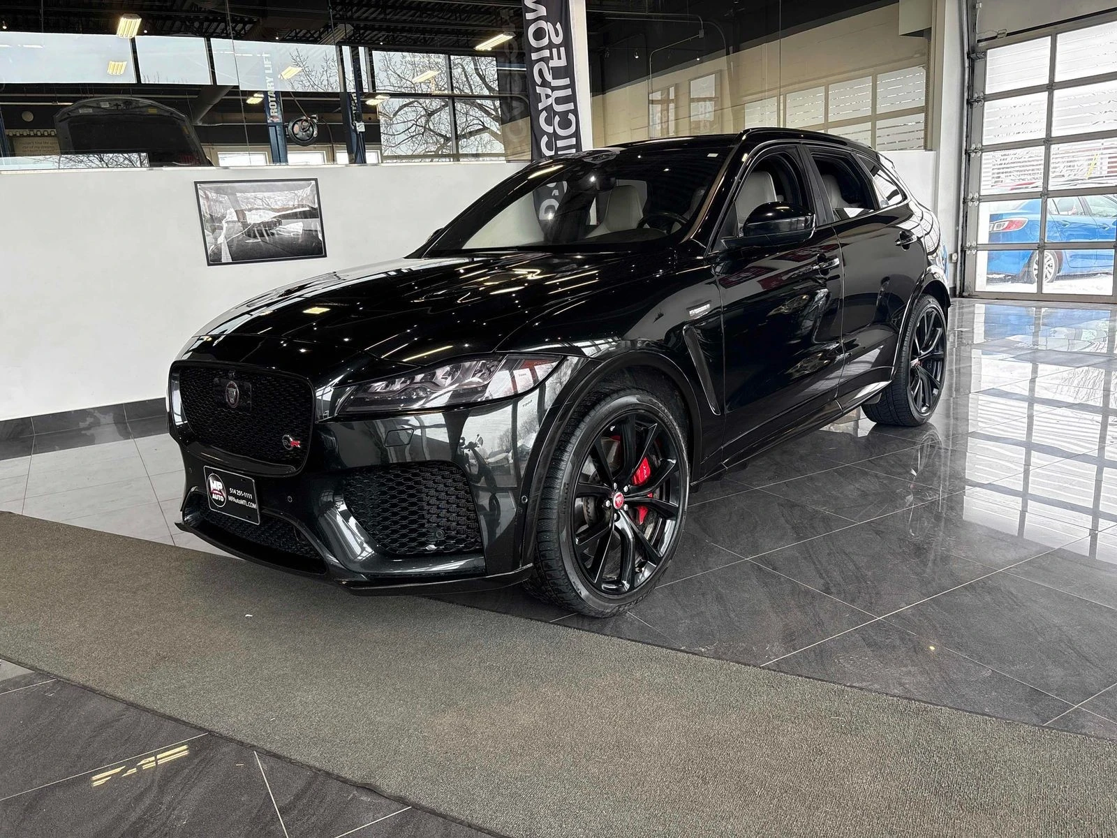 Jaguar F-PACE SVR АВТО КРЕДИТ
