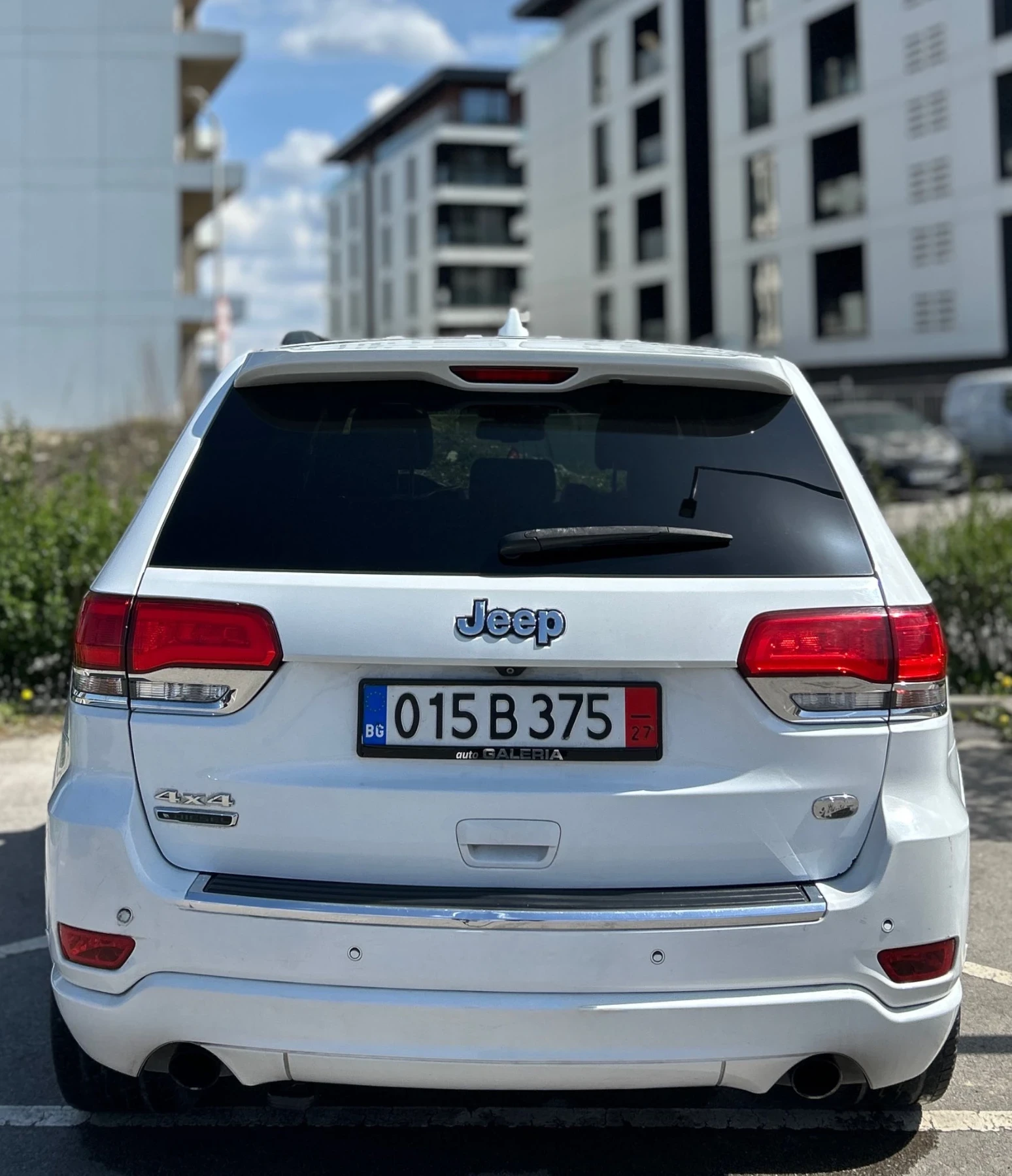 Jeep Grand cherokee Overland* Full, снимка 8 - Автомобили и джипове - 54266601