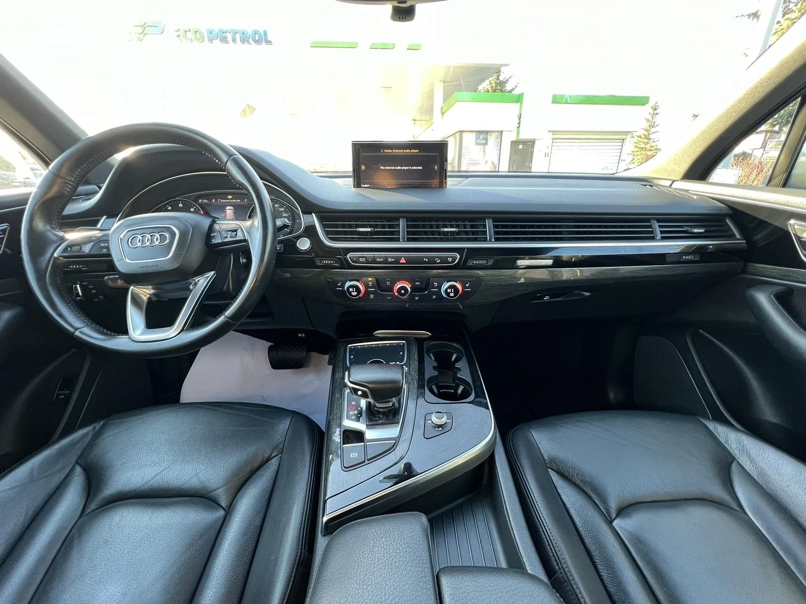 Audi Q7 3.0 TFSI , снимка 7 - Автомобили и джипове - 54825151