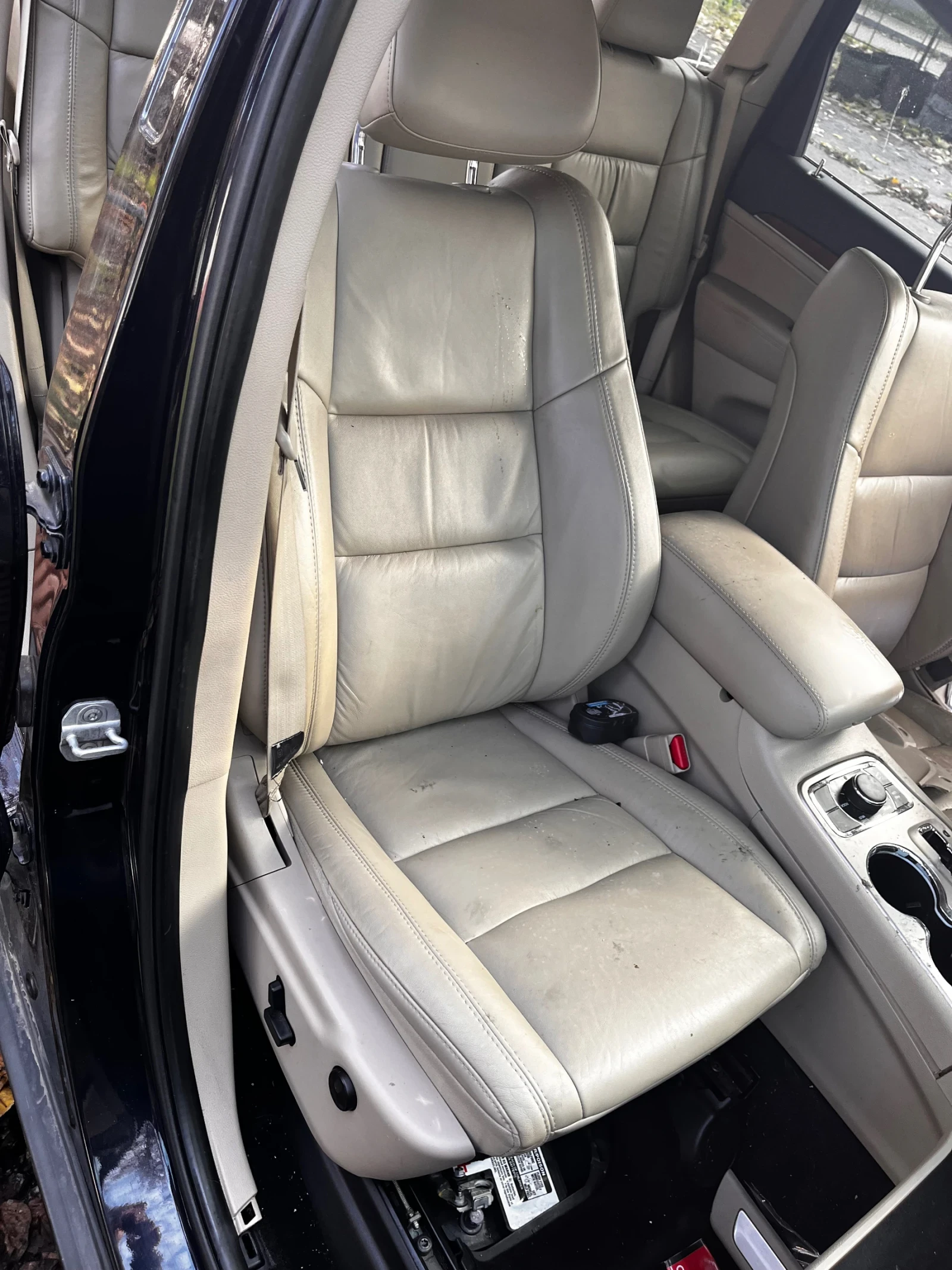 Jeep Grand cherokee, снимка 15 - Автомобили и джипове - 54977001