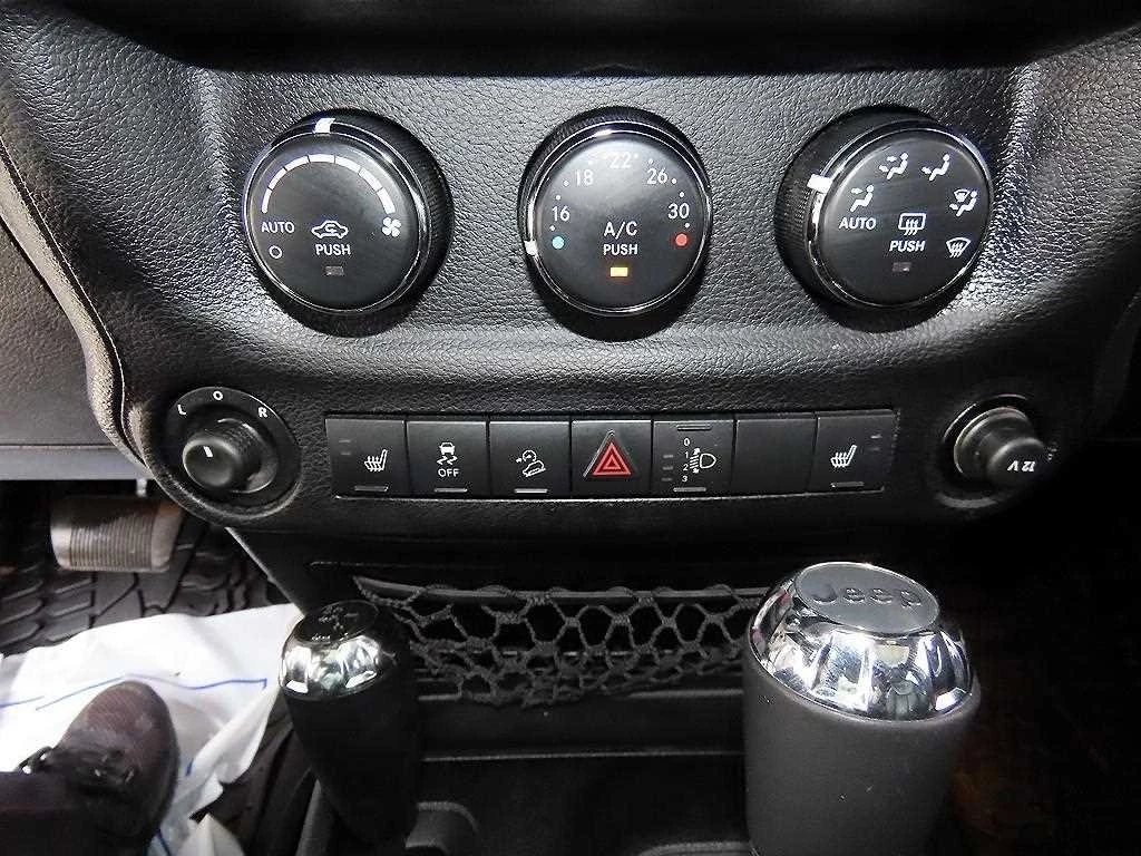 Jeep Wrangler 2.8* КРАЙНА ЦЕНА, снимка 12 - Автомобили и джипове - 55349074