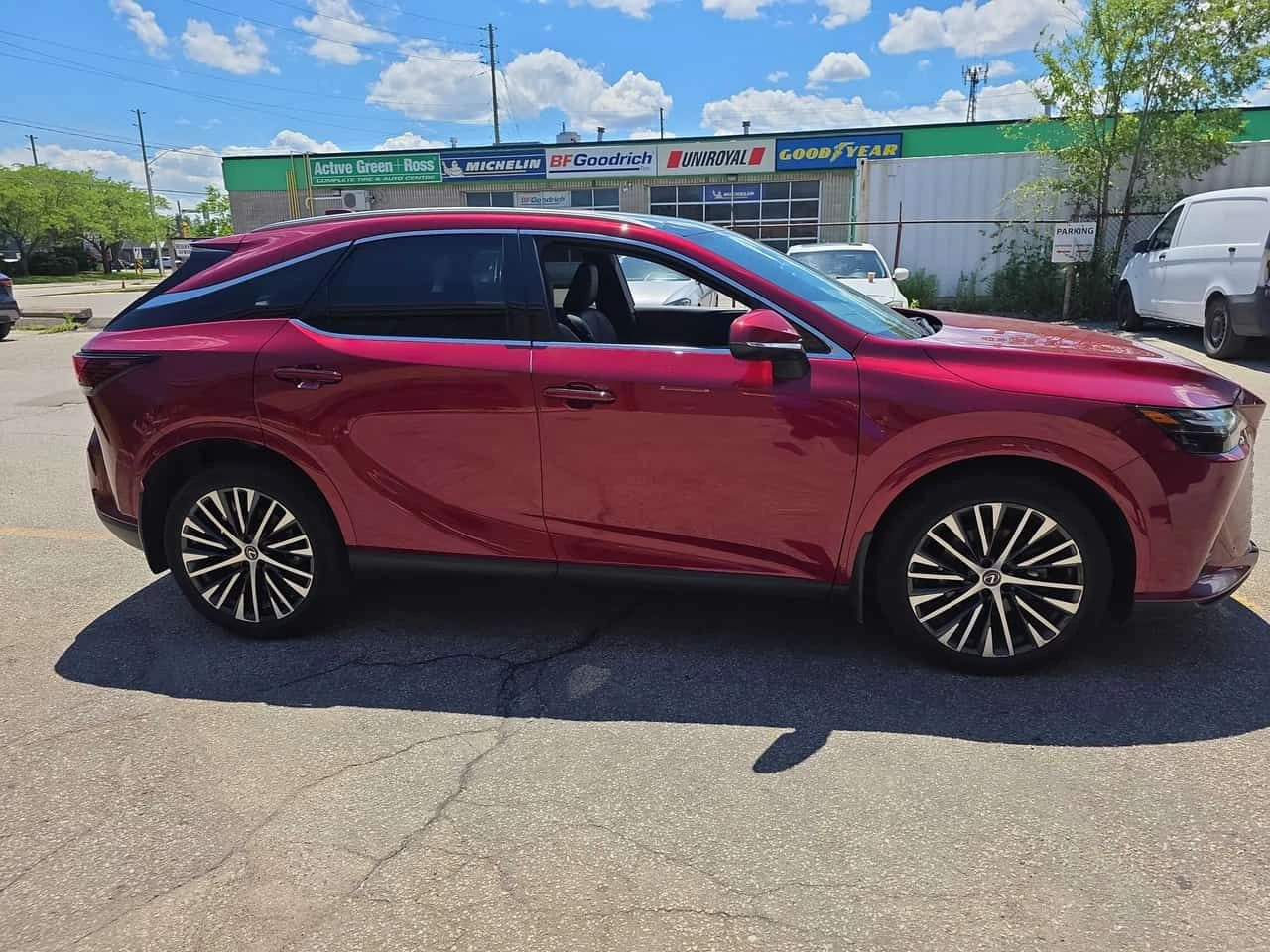 Lexus RX 350  * CARFAX * ОПЦИЯ ЗА ФИНАНСИРАНЕ, снимка 3 - Автомобили и джипове - 55615371