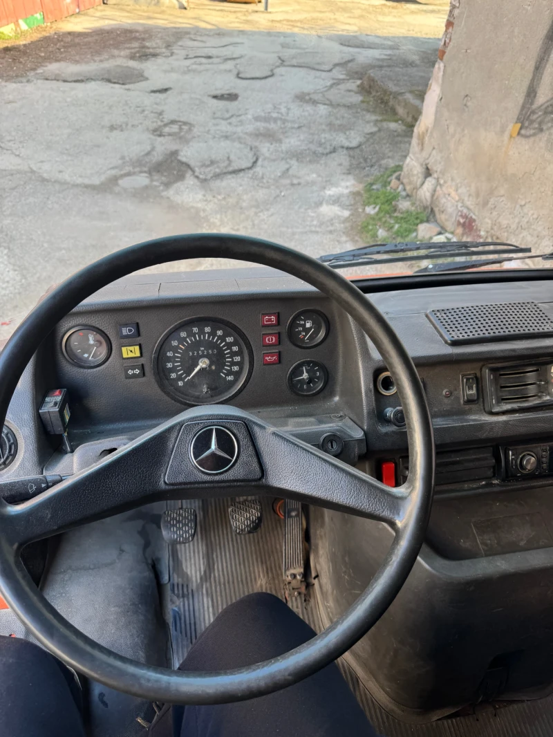 Mercedes-Benz 210 Бензин/Газ, снимка 5 - Бусове и автобуси - 48905295