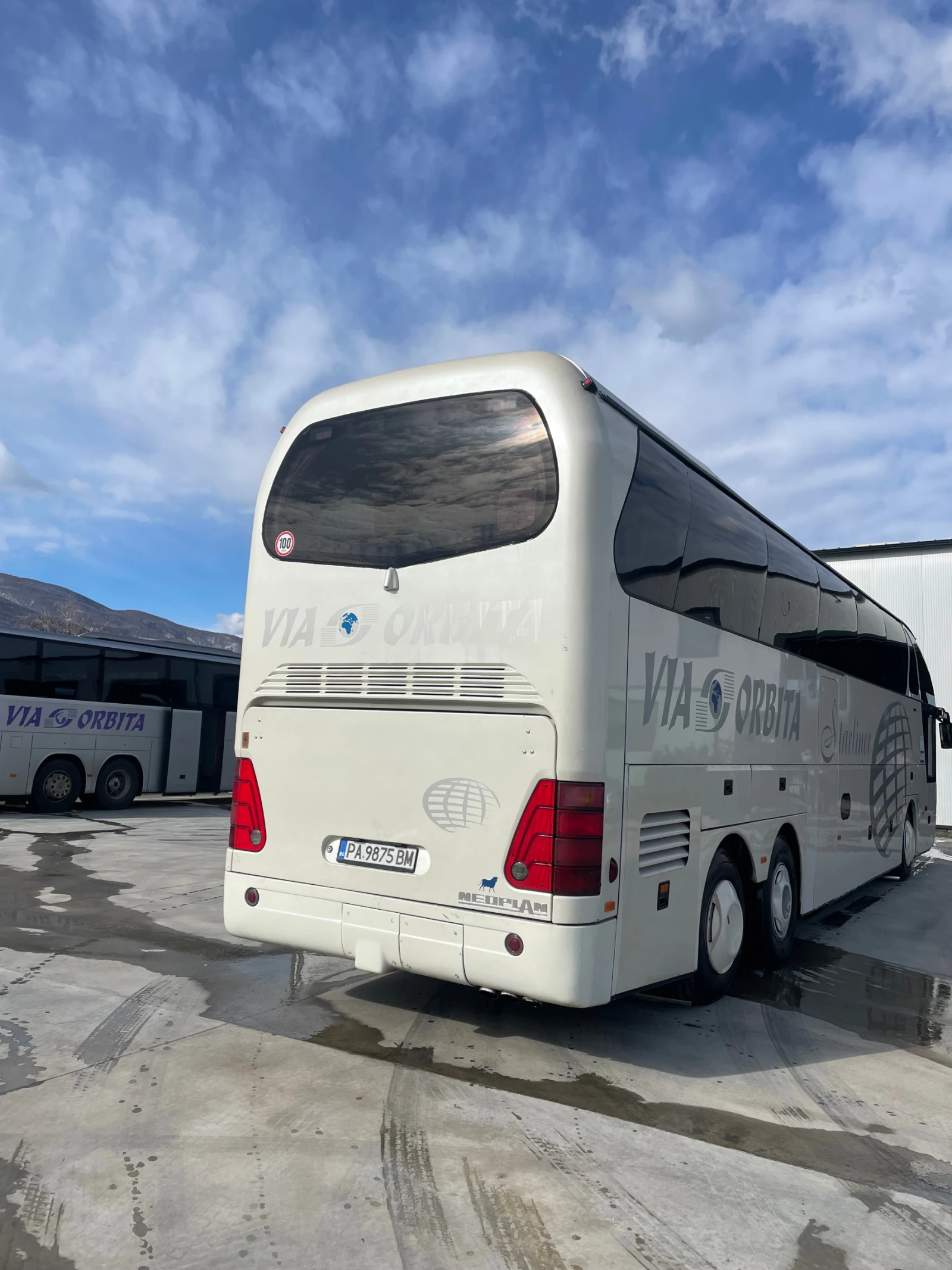 Neoplan 516 SHD N 516 STARLINER - изображение 4