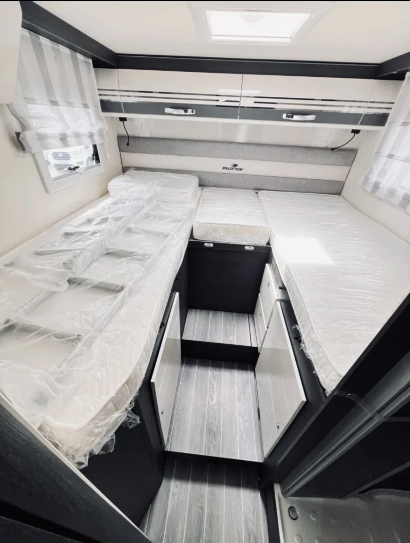 Кемпер ROLLER TEAM 284 TL, снимка 11 - Каравани и кемпери - 53029432