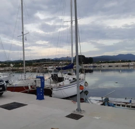   BB Yacht Phantom 34 | Mobile.bg    2