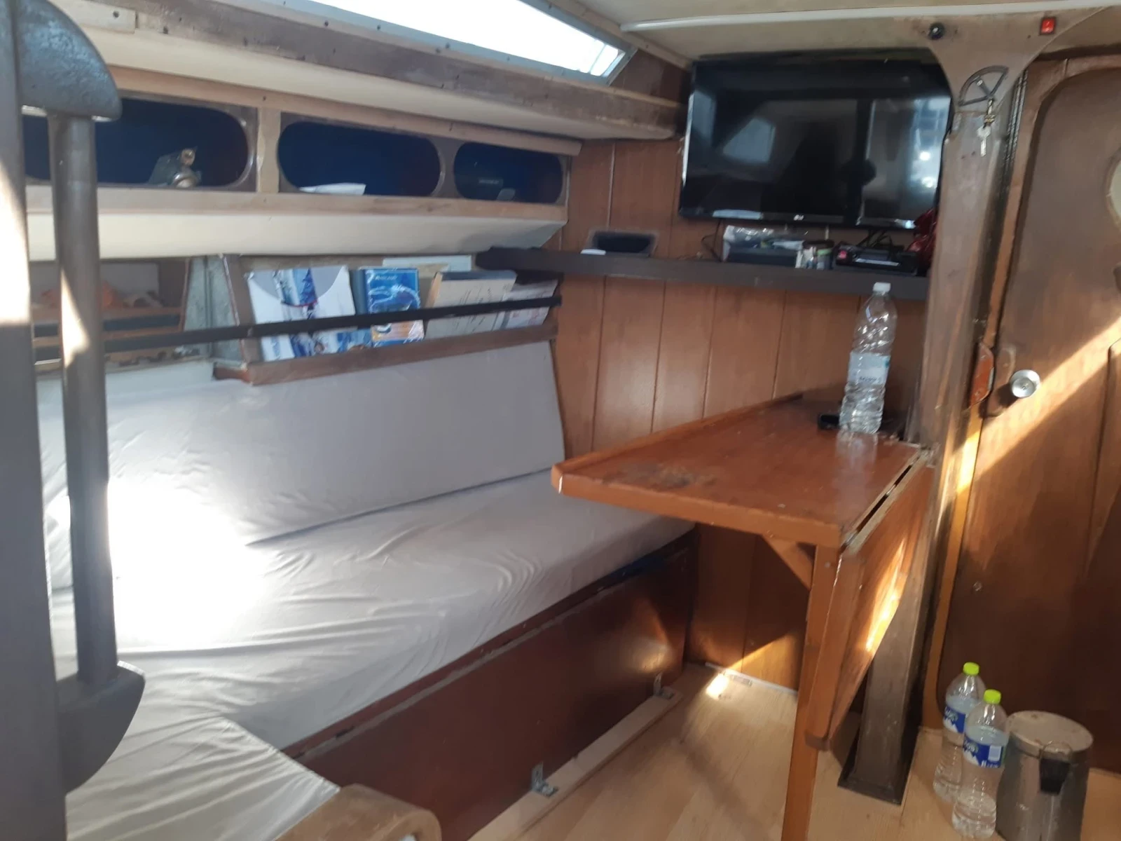   BB Yacht Phantom 34 | Mobile.bg   13