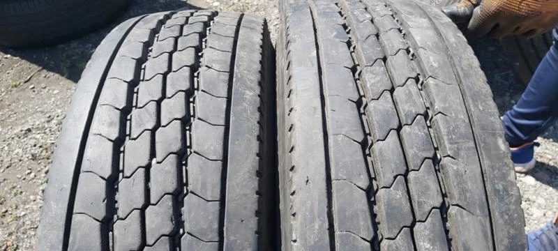 Гуми Летни 225/75R17.5, снимка 1 - Гуми и джанти - 41999144