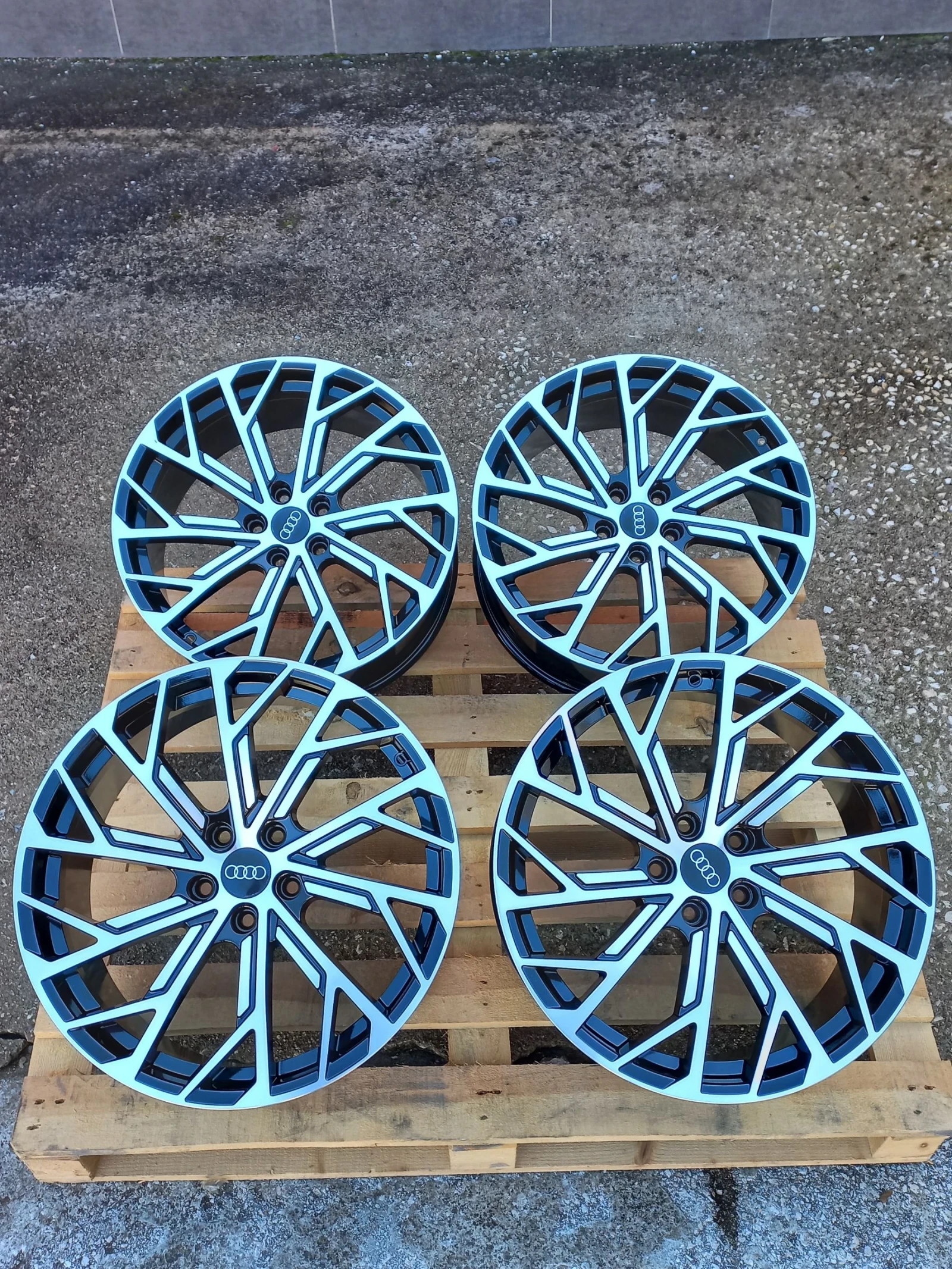   Audi | Mobile.bg   2