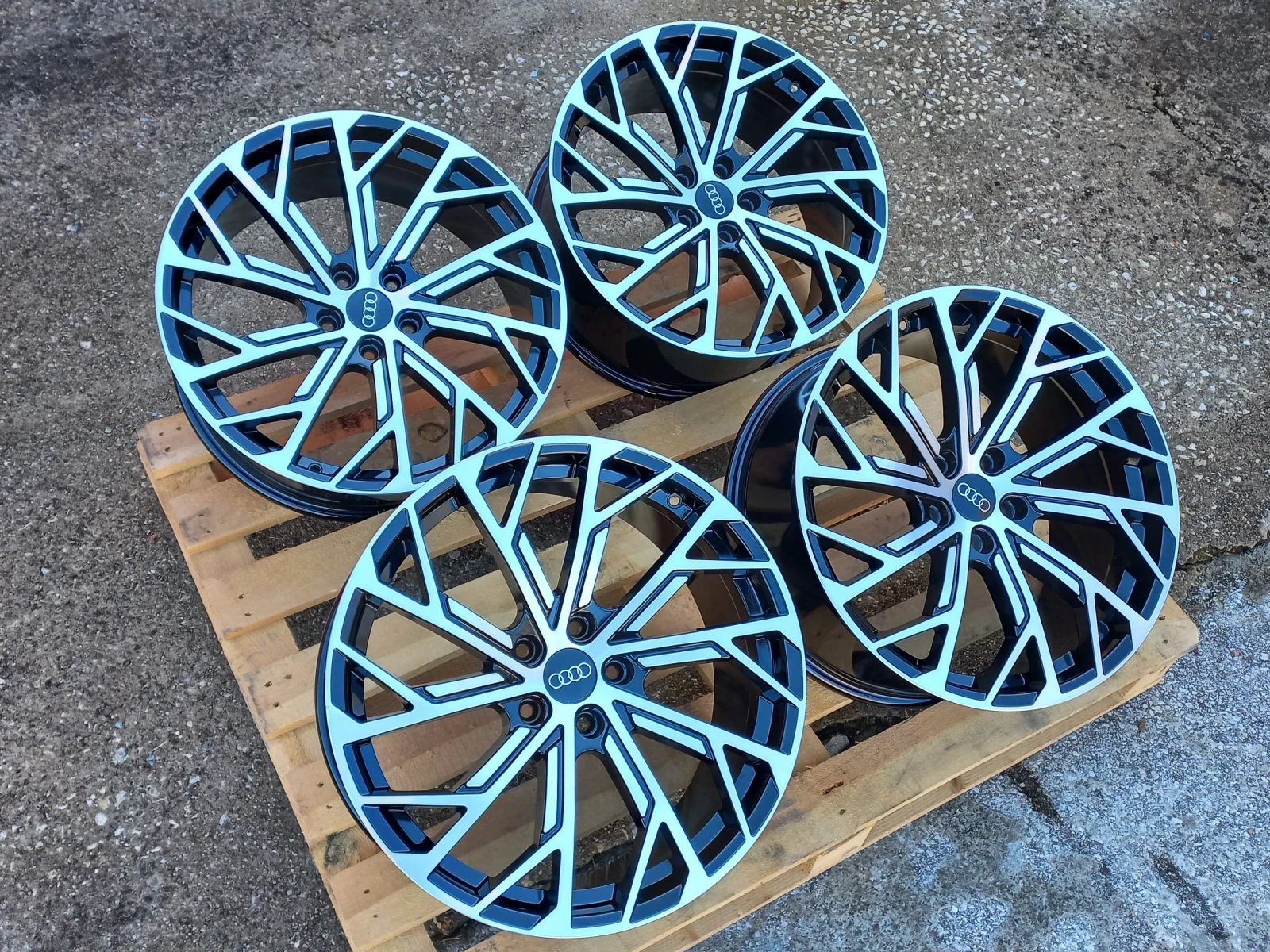   Audi | Mobile.bg   4