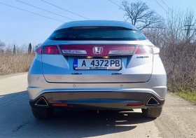Honda Civic 1.4 VTec 99кс Face Hatchback Газ , снимка 5