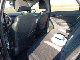 Lada Vesta Газ/Бензин, снимка 8