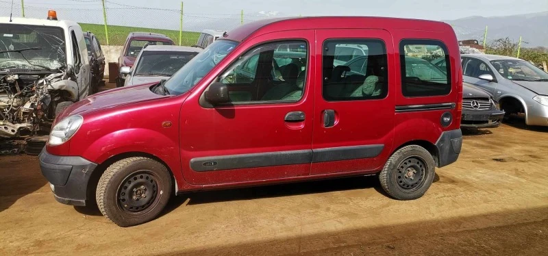 Renault Kangoo 1.5, снимка 2 - Автомобили и джипове - 45071306