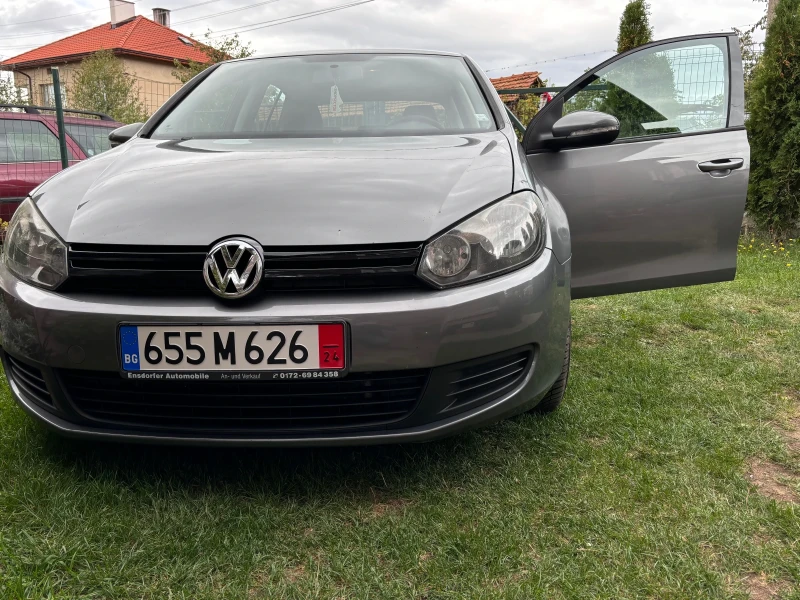 VW Golf 1.6 /105кс, снимка 4 - Автомобили и джипове - 47306590