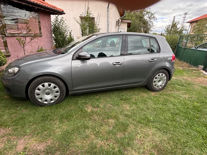 VW Golf 1.6 /105кс, снимка 3 - Автомобили и джипове - 47306590