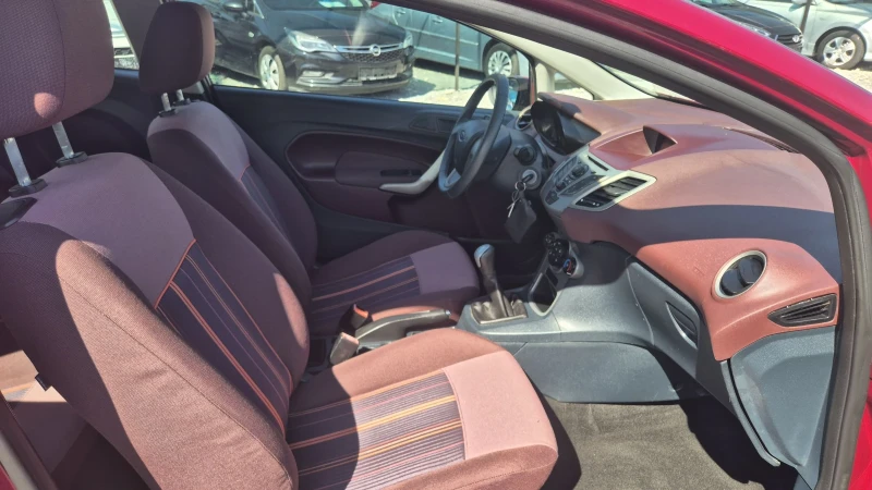 Ford Fiesta 1.6HDI, снимка 10 - Автомобили и джипове - 51719268