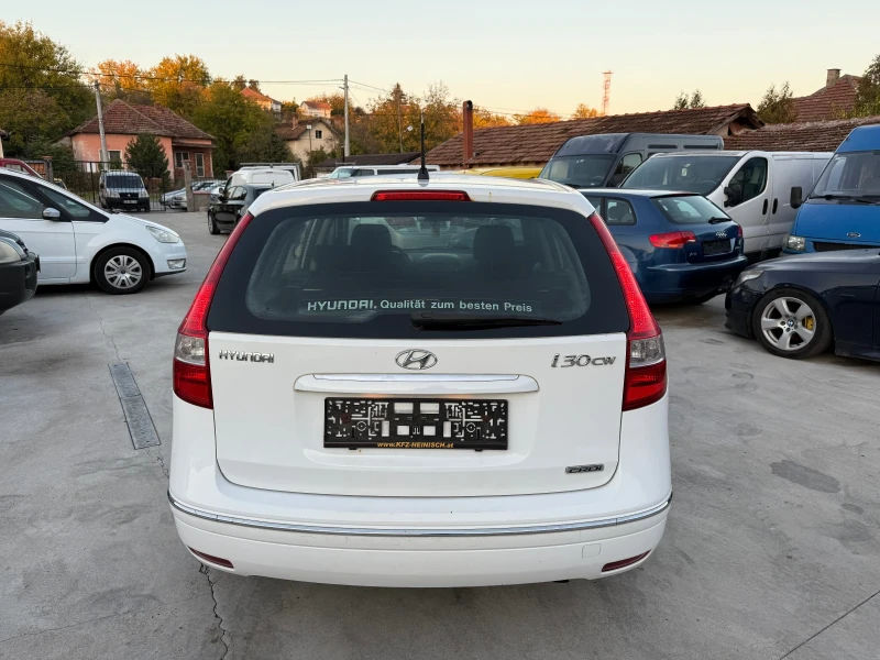 Hyundai I30 1.6CRDI ЛИЗИНГ, снимка 6 - Автомобили и джипове - 52310901