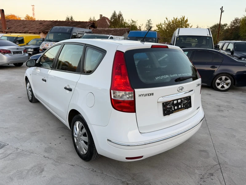 Hyundai I30 1.6CRDI ЛИЗИНГ, снимка 7 - Автомобили и джипове - 52310901