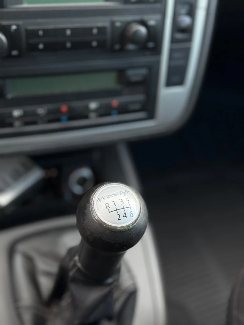 VW Sharan, снимка 6 - Автомобили и джипове - 52516381