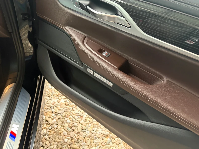 BMW 740 740D-M LIZING, снимка 11 - Автомобили и джипове - 52654770