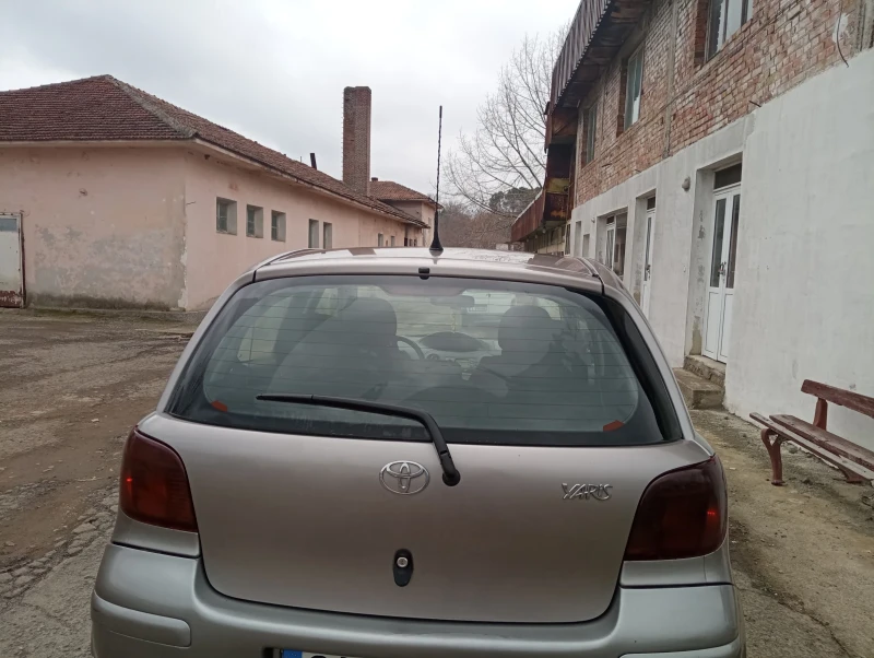 Toyota Yaris, снимка 2 - Автомобили и джипове - 52891443