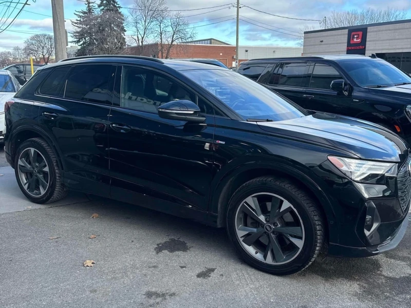 Audi E-Tron 2023 50 quattro * CARFAX * БЕЗ ПЪРВОНАЧАЛНА ВНОСКА, снимка 4 - Автомобили и джипове - 52968953