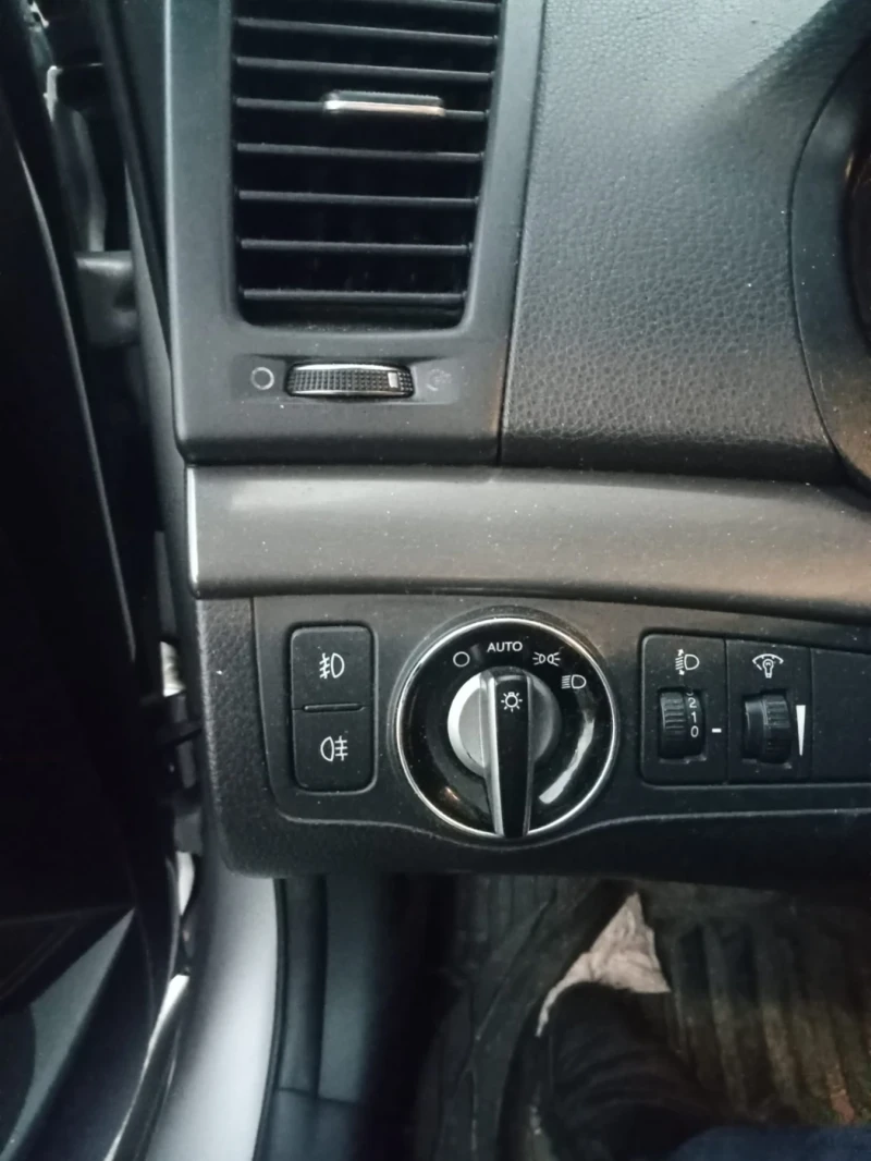 Hyundai I40, снимка 8 - Автомобили и джипове - 53145633