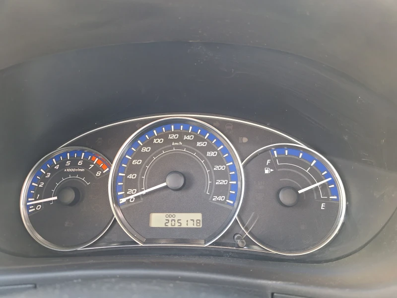 Subaru Forester 4x4, снимка 6 - Автомобили и джипове - 53215479