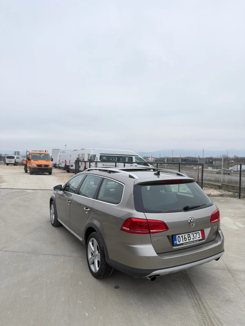 VW Alltrack 2.0TDI/DSG, снимка 4 - Автомобили и джипове - 53478768