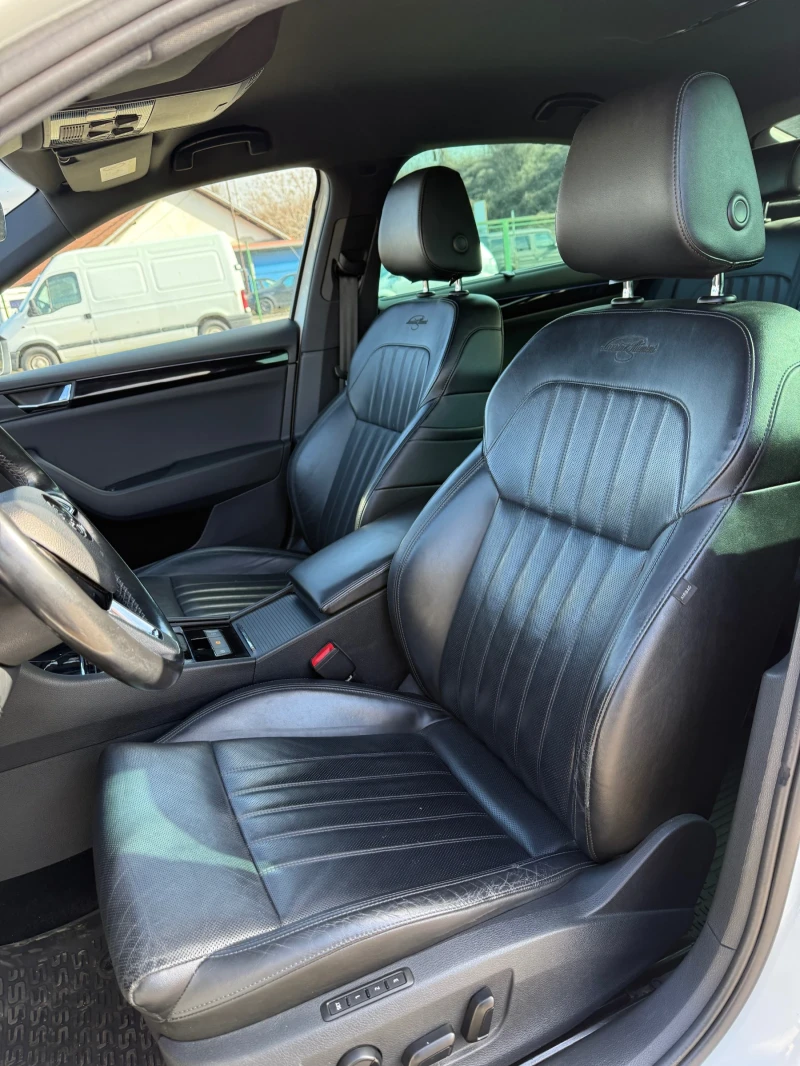 Skoda Superb L&K 4x4, снимка 5 - Автомобили и джипове - 53498886