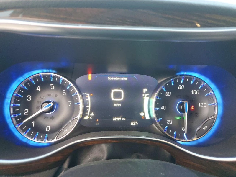 Chrysler Pacifica LIMITED, снимка 10 - Автомобили и джипове - 53538024