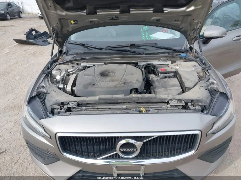 Volvo S60 2.0L I-4 DI, DOHC, VVT, TURBO, 250HP Front Wheel, снимка 16 - Автомобили и джипове - 53572677