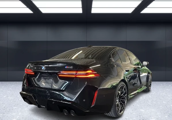 BMW M5 = NEW = Individual/Shadow Line Гаранция - изображение 4