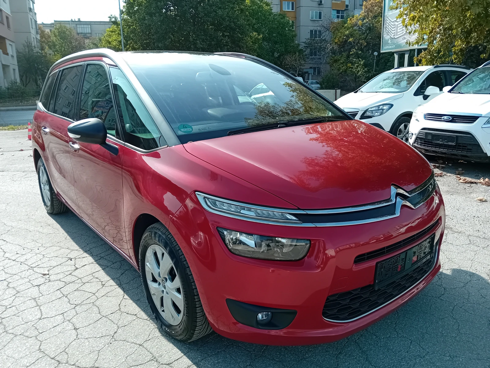 Citroen Grand C4 Picasso 1.6 HDi (KATO НОВА) ЛИЗИНГ !!! - изображение 2