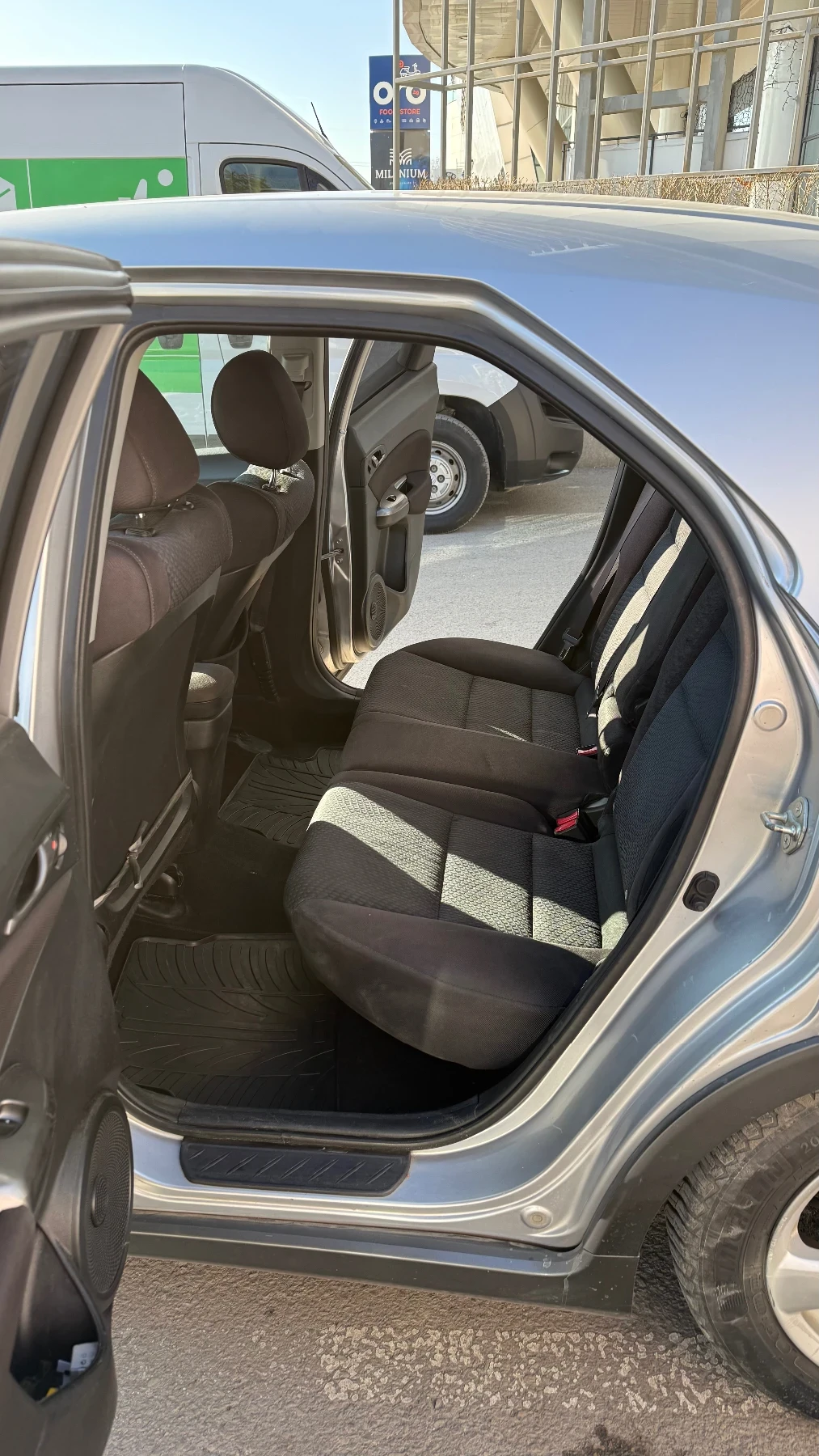 Honda Civic 1.4 VTec 99кс Face Hatchback Газ  | Mobile.bg — изображение 13