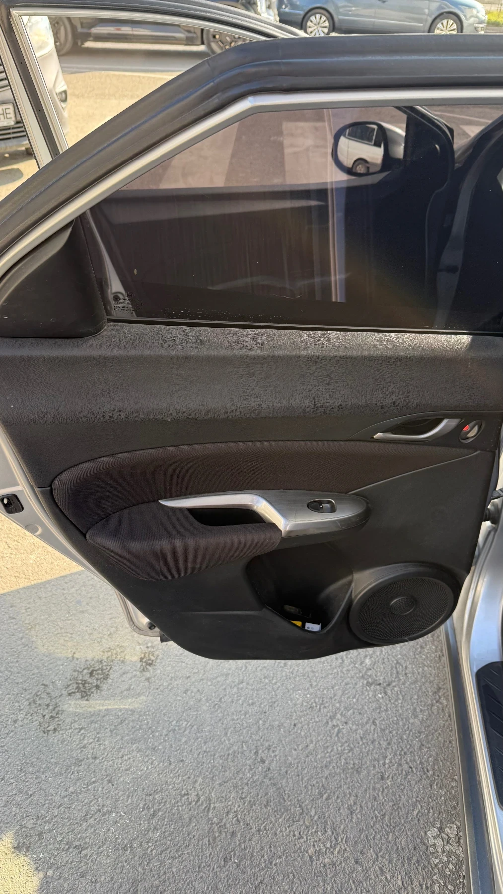 Honda Civic 1.4 VTec 99кс Face Hatchback Газ  | Mobile.bg — изображение 16