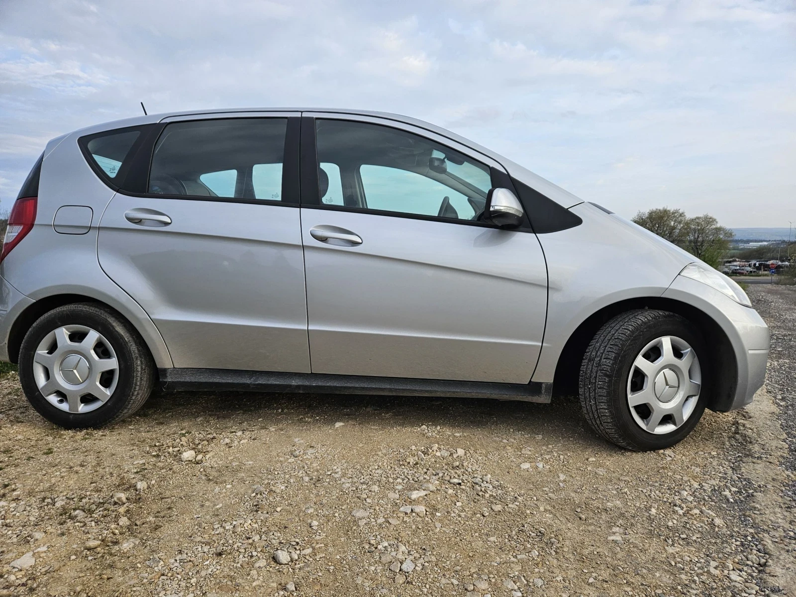 Mercedes-Benz A 170 Регистриран, Обслужен - изображение 2