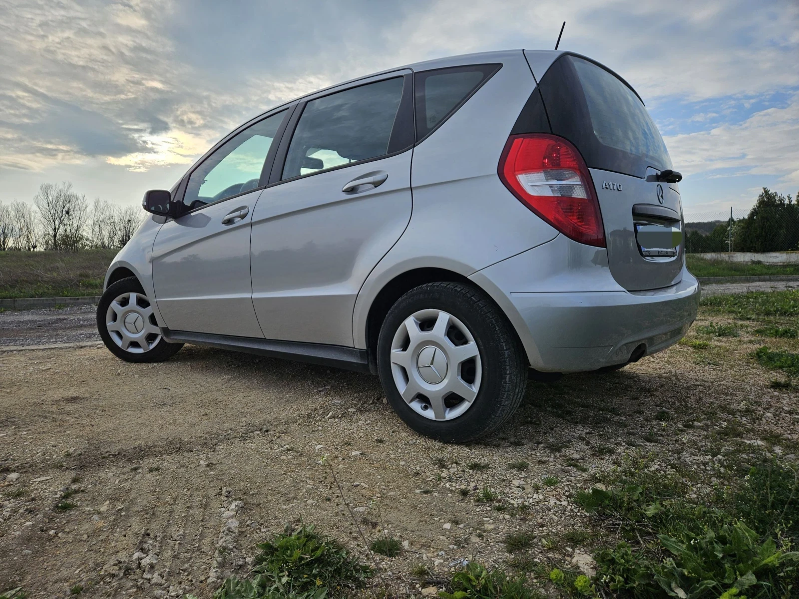 Mercedes-Benz A 170 Регистриран, Обслужен - изображение 4