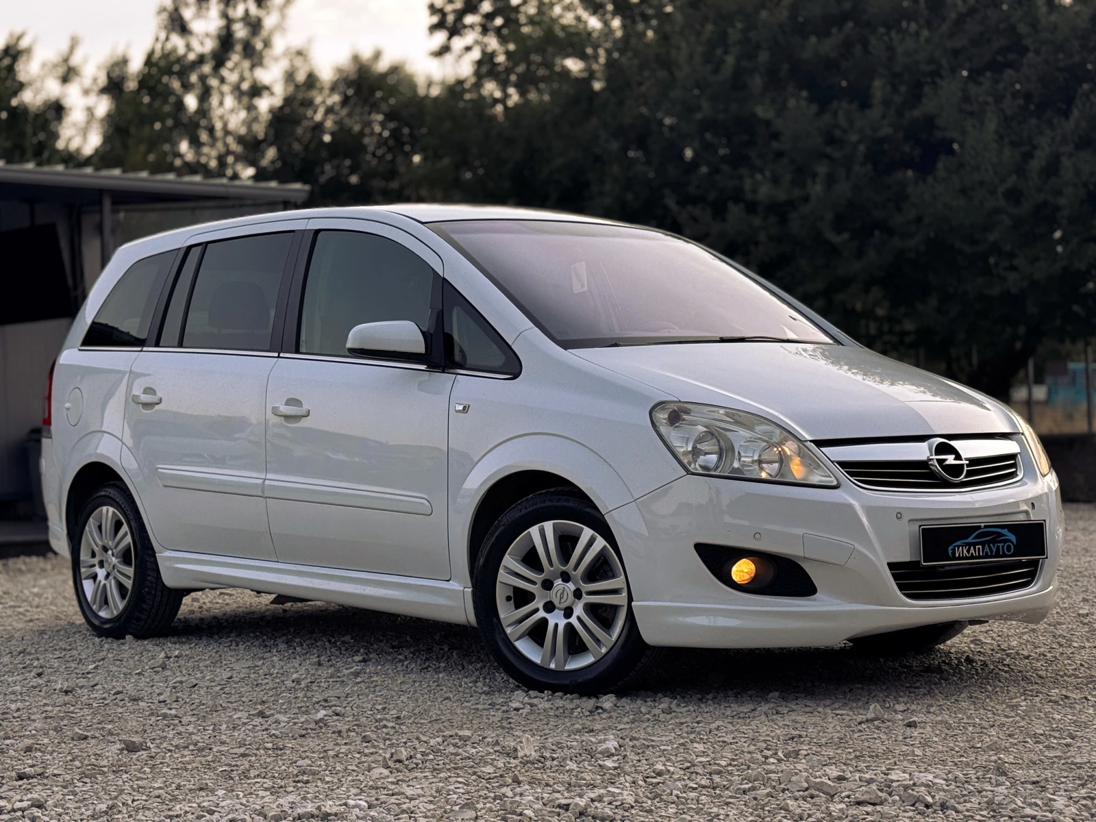 Opel Zafira 1.6CNG Фейслифт ИТАЛИЯ - изображение 3