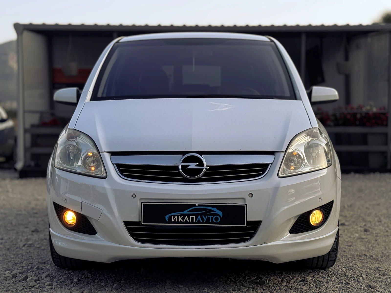 Opel Zafira 1.6CNG Фейслифт ИТАЛИЯ - изображение 2