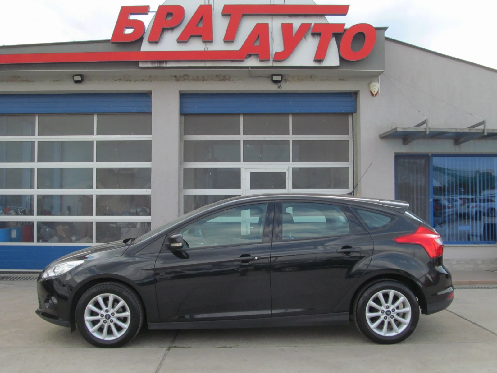 Ford Focus 1.6 БЕНЗИН/FACELIFT - изображение 5
