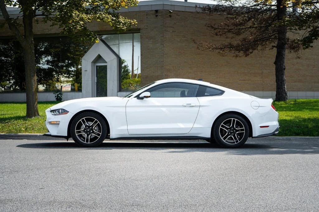 Ford Mustang EcoBoost Premium ОБДУХВАНЕ* KEYLESS* CAM* CARPLAY* - изображение 6