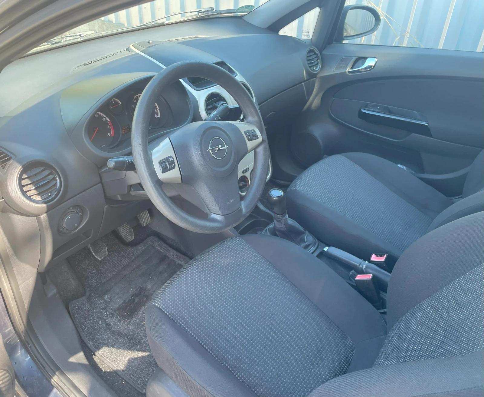 Opel Corsa D - изображение 6
