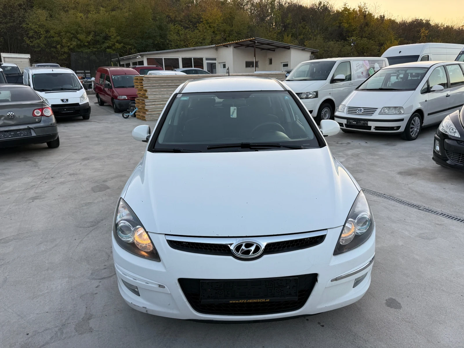 Hyundai I30 1.6CRDI ЛИЗИНГ - изображение 2