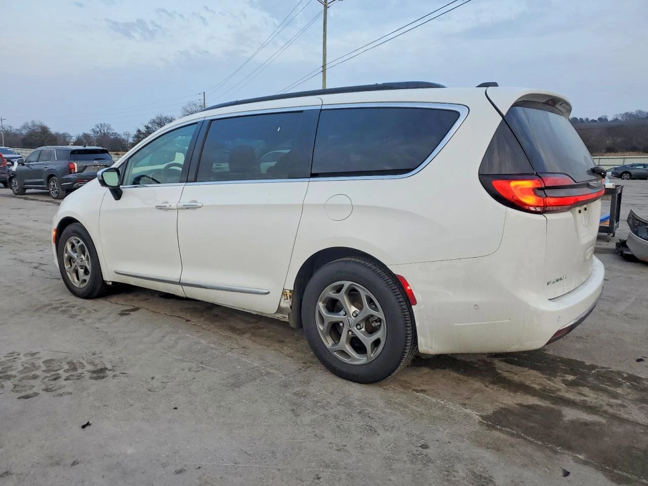 Chrysler Pacifica LIMITED - изображение 4