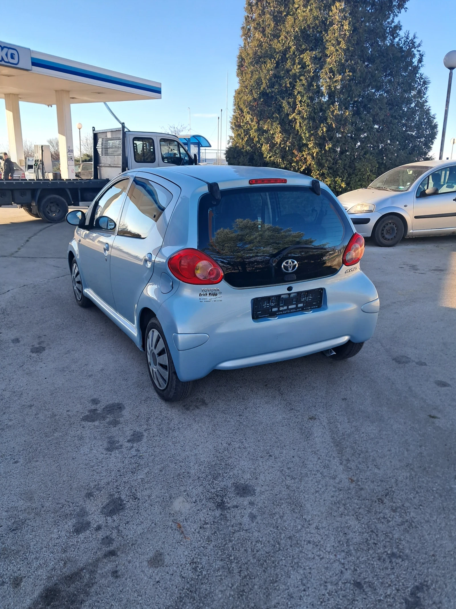 Toyota Aygo, снимка 4 - Автомобили и джипове - 53801984