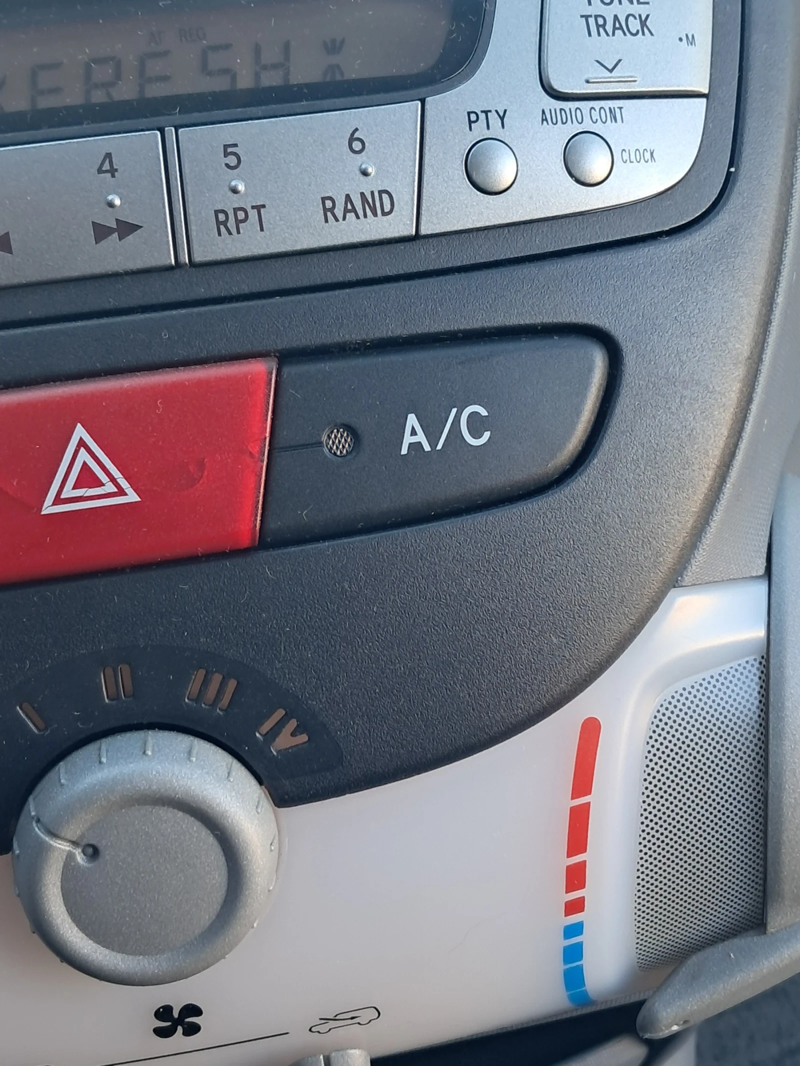 Toyota Aygo, снимка 6 - Автомобили и джипове - 53801984